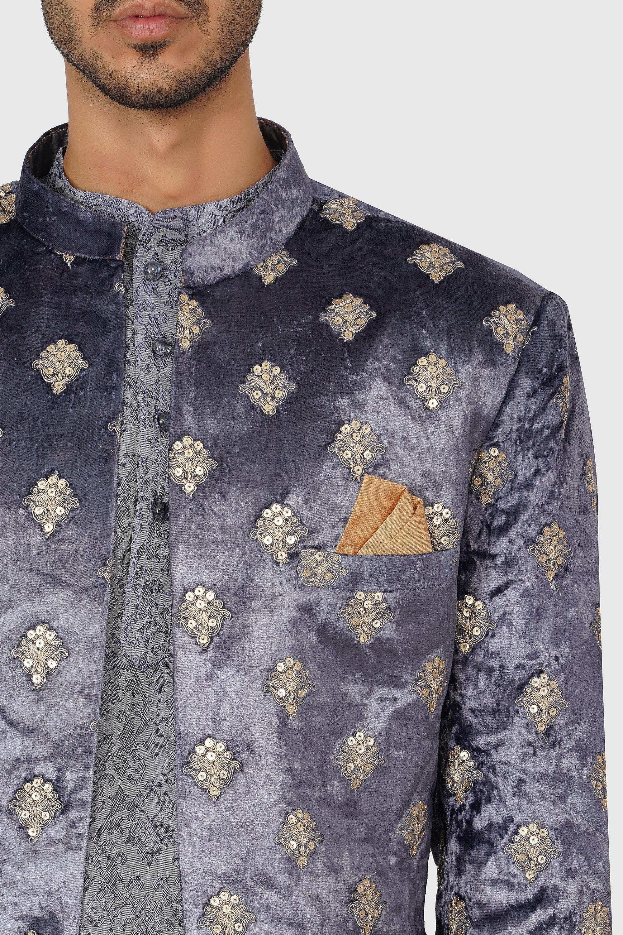 SANTI HOMME Velvet Shrug Sherwani Set