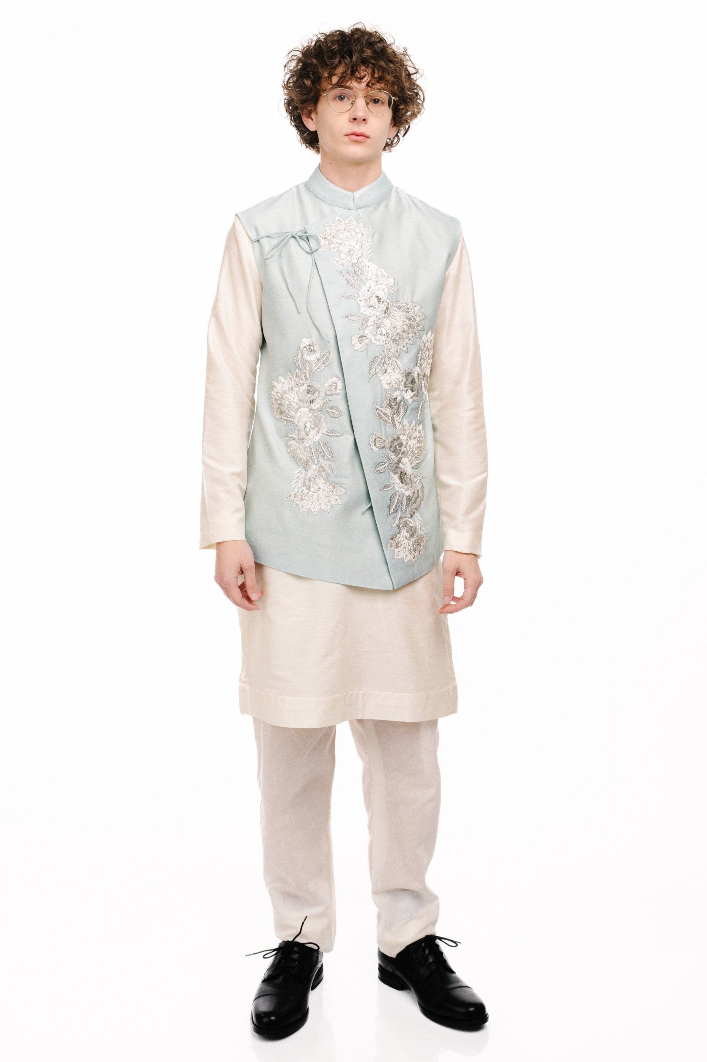 Lavaan Bandi Set